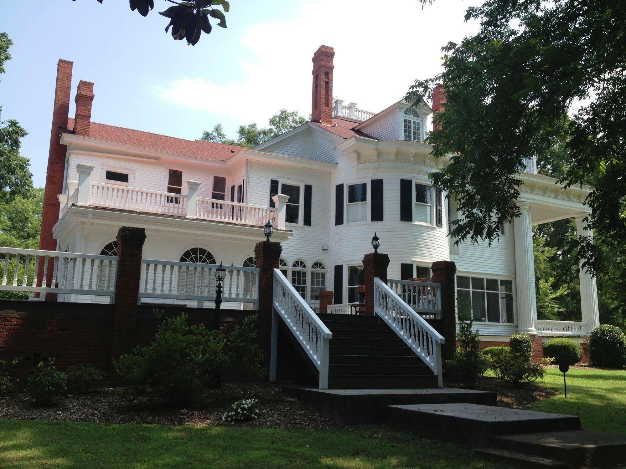 The Twelve Oaks Bed & Breakfast Covington Esterno foto